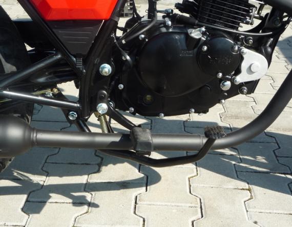 YUKI 125 Manxman